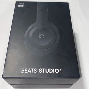 Selling Beats Headphone. Brand-Beats, Model Name-Beats studio3, Color-MatteBlack